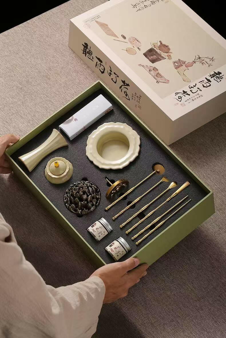 “Lotus Rain” Incense Ceremony Set – Incense Burner with Powder, Tools & Stamp Mold - Incensoria