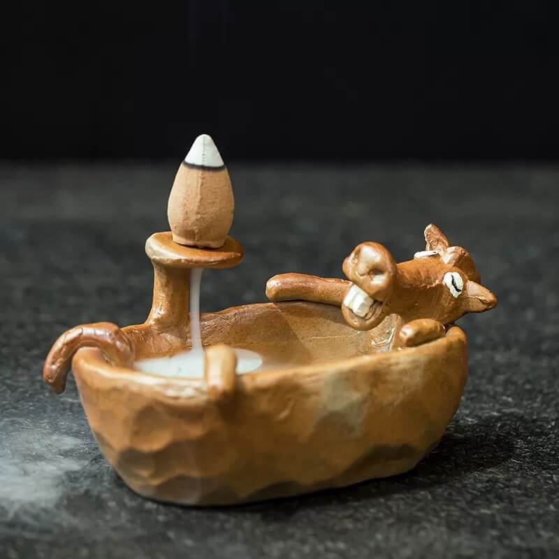 Hand-Carved Cute Animal Bathtub Backflow Incense Burner