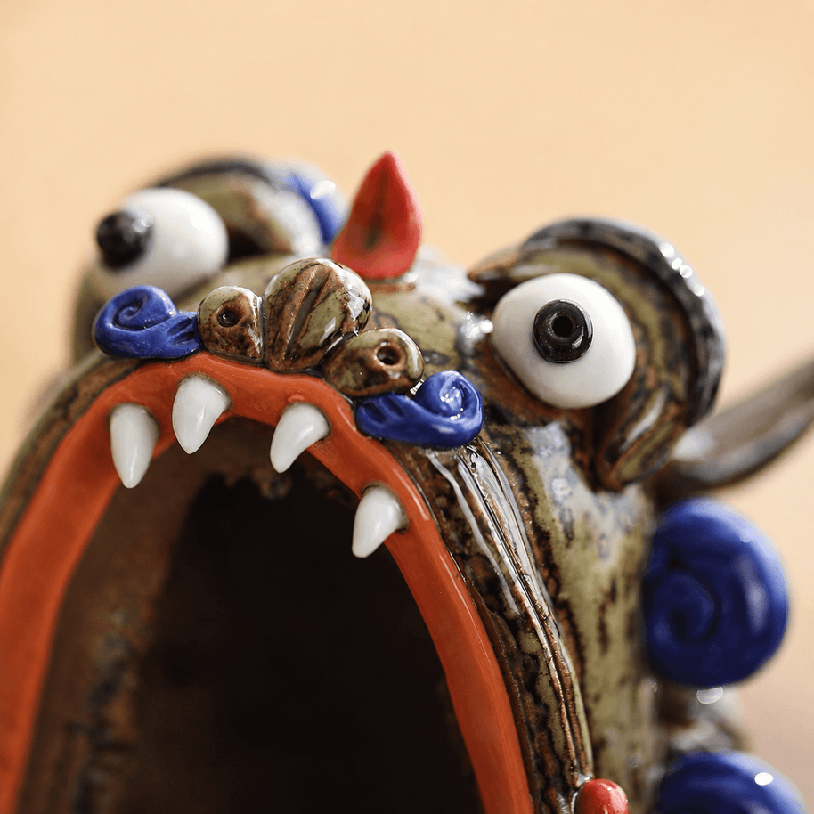 Hand-Sculpted Ceramic Monster Incense Burner – Backflow & Stick Holder, Gift-Boxed