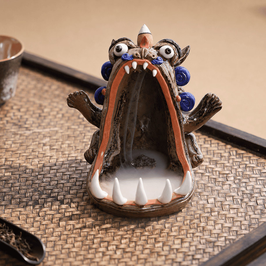Hand-Sculpted Ceramic Monster Incense Burner – Backflow & Stick Holder, Gift-Boxed