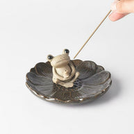 Lotus Incense Tray with Frog Holder – Ceramic Stick Burner Set