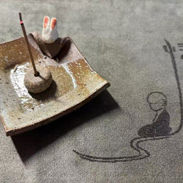 Handmade Ceramic Incense Holder – Cute Animal Figurine Incense Burner for Home Decor