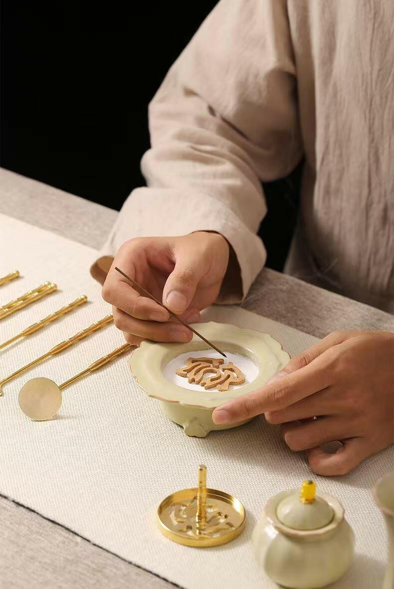 How to use the Lotus Rain incense burner set with tools and powder stamp mold
